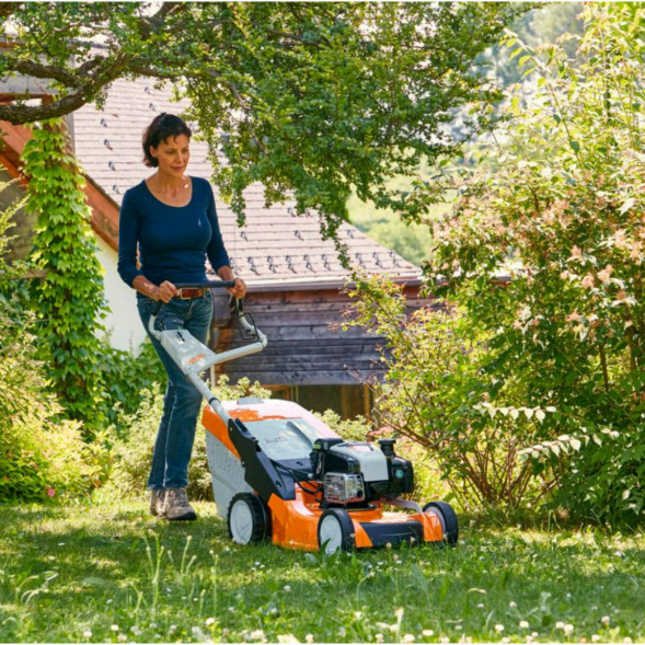 Бензиновая газонокосилка STIHL RM 650 V в Хабаровске