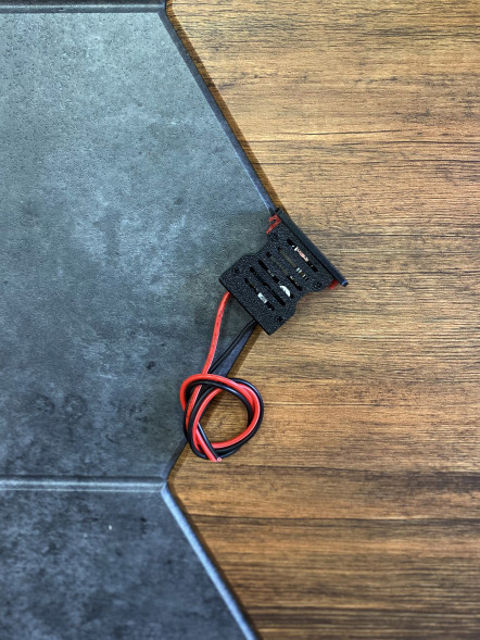 Блок зарядки USB-C 65W для BMW E36 в Хабаровске