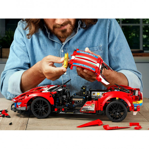 Конструктор LEGO Technic 42125 Ferrari 488 GTE &amp;quot;AF Corse #51&amp;quot; в Хабаровске