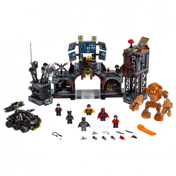 Конструктор LEGO Super Heroes 76122 Вторжение Глиноликого в бэт-пещеру в Хабаровске