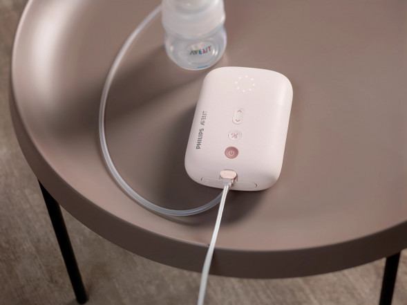 Электрический молокоотсос Philips Avent SCF395/11 в Хабаровске