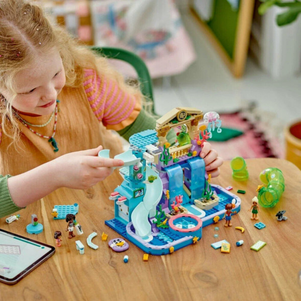 Конструктор LEGO Friends 42630 Аквапарк в Хартлейк Сити в Хабаровске