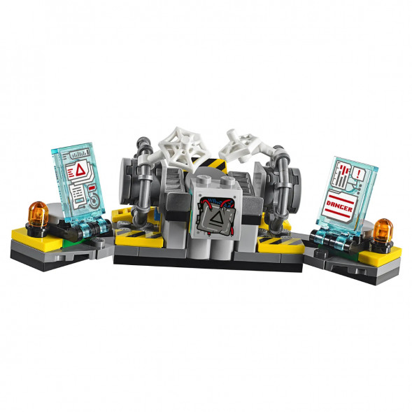 Конструктор LEGO Super Heroes 76113 Спасательная операция на мотоциклах в Хабаровске