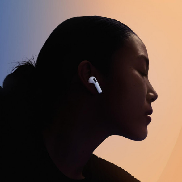 Наушники Apple AirPods 4 (с шумоподавлением) в Хабаровске