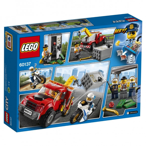 Конструктор LEGO City Police 60137 Побег на буксировщике в Хабаровске