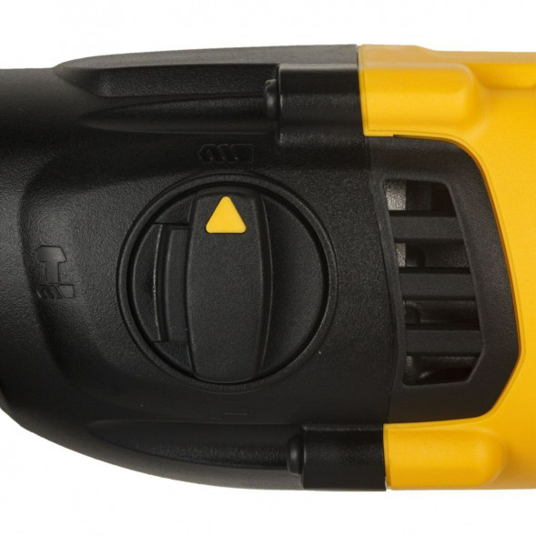 Аккумуляторный перфоратор DEWALT DCH133M2, с 2 АКБ 4 Ач и ЗУ, в сумке в Хабаровске