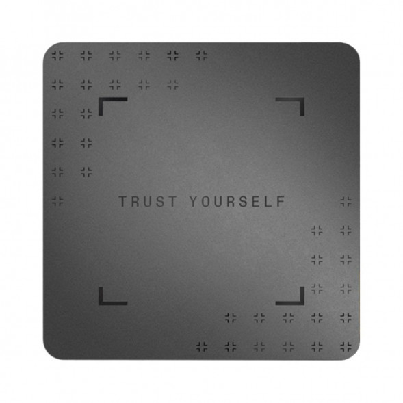 Аппаратный холодный криптокошелек Ledger Stax c чехлом Magnet Shell Black + Recovery Key в Хабаровске