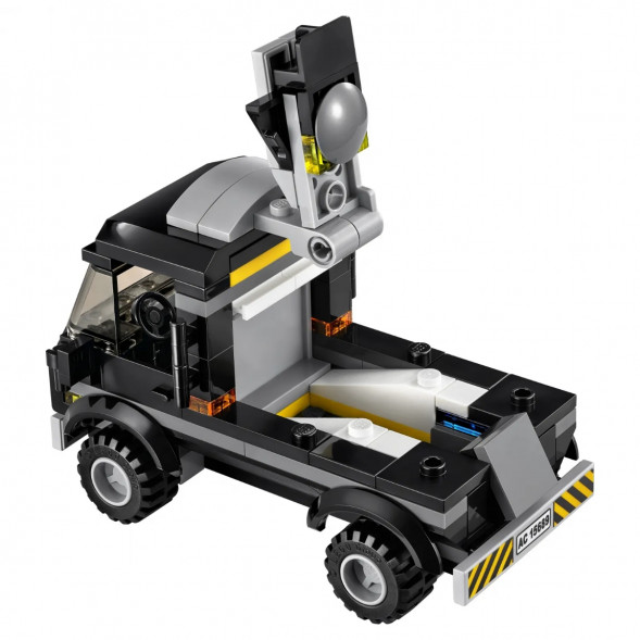 Конструктор LEGO Super Heroes 76032 Погоня на Квинджете Мстителей в Хабаровске