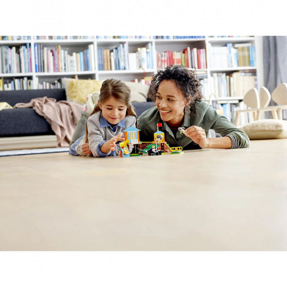 Конструктор LEGO Toy Story 10768 Приключения Базза и Бо Пип на детской площадке в Хабаровске