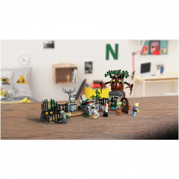 Конструктор Lego Hidden Side 70420 Загадка Старого Кладбища в Хабаровске