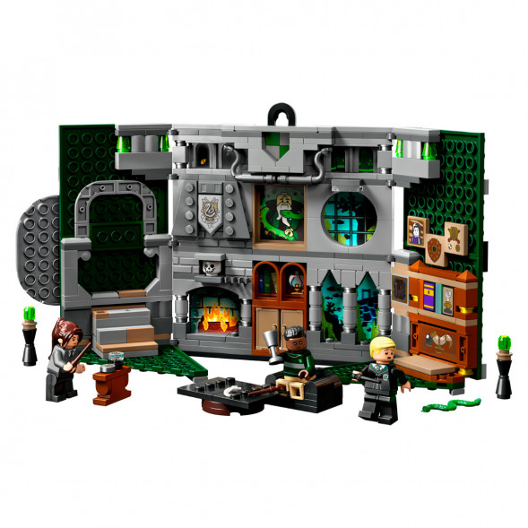 Конструктор LEGO Harry Potter 76410 Знамя факультета Слизерин в Хабаровске