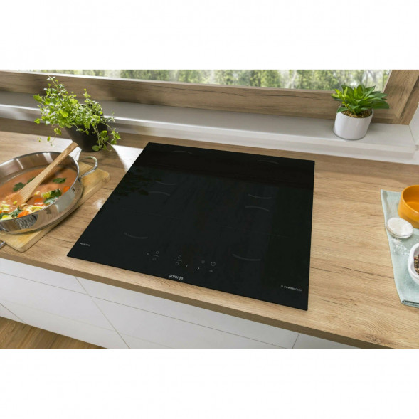 Индукционная варочная панель Gorenje GI6401BSCE, черный в Хабаровске