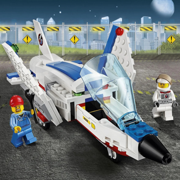 Конструктор LEGO City Space Port 60079 Транспортер для учебных самолетов в Хабаровске