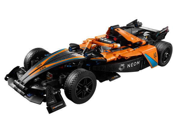 Конструктор LEGO Technic 42169 Гоночная машина NEOM McLaren Formula E в Хабаровске